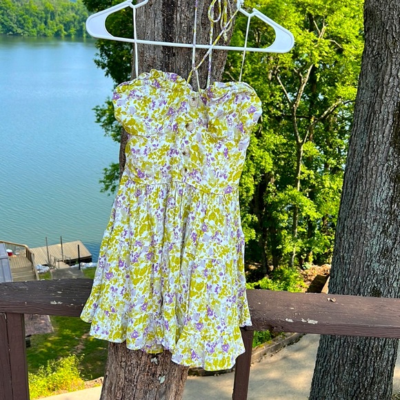 Skylar + Madison Dresses & Skirts - Strapless Halter Dress - Size Large (Fits like a S/M)